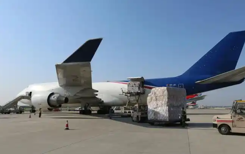 國際空派,國際專線