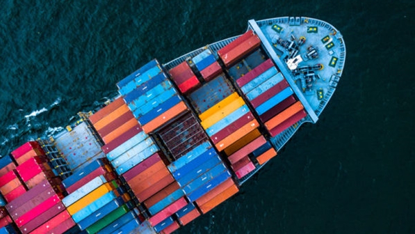 ���H���\