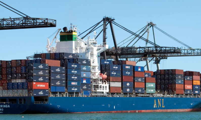 ���H���\