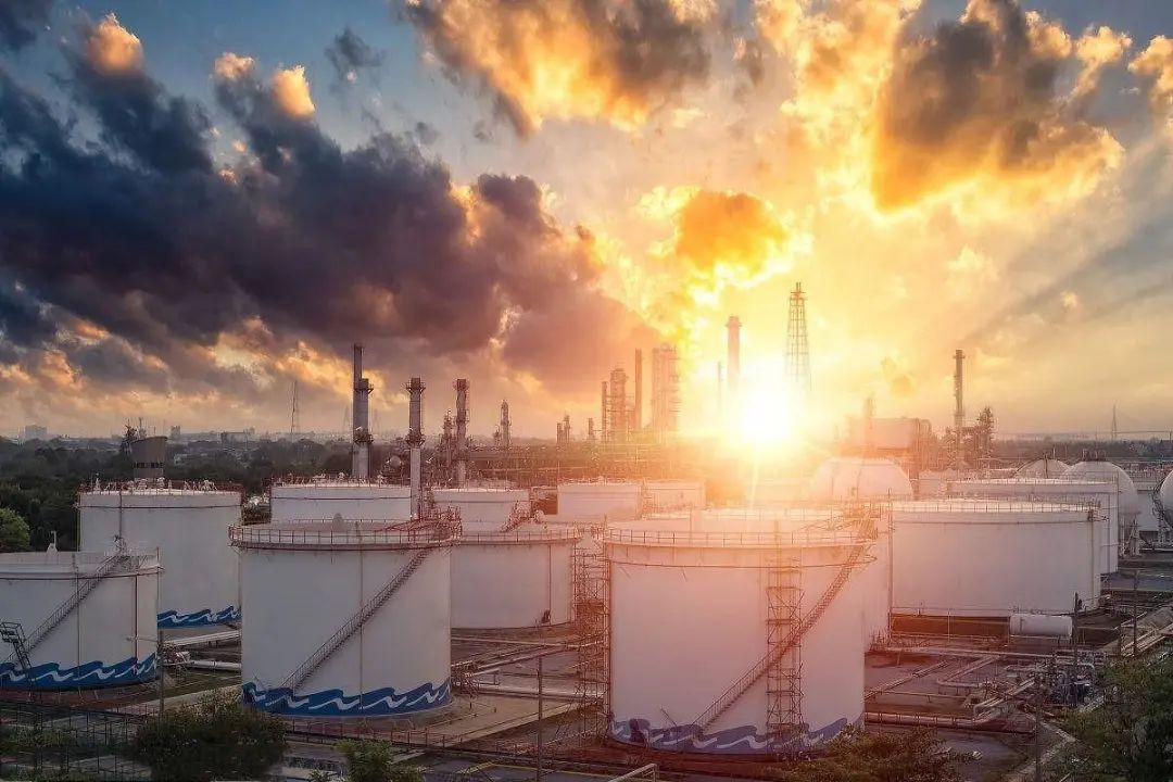 ɳ�ذ�����ϯ��(zh��)�й٣��W����ԴΣ�CӋ��ֻ�Ƕ��ڷ���-������